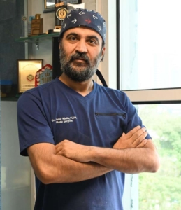 Dr. Abdul Khaliq performing male breast reduction